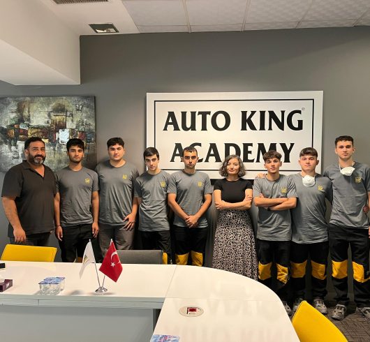 Auto King MESEM işbirliği ile lise çağındaki gençleri otomotiv sektörüne hazırlıyor